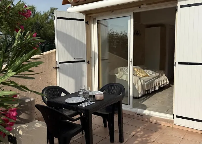 Апартаменты Cap D Roquille Clim 2 Pers Bord De *